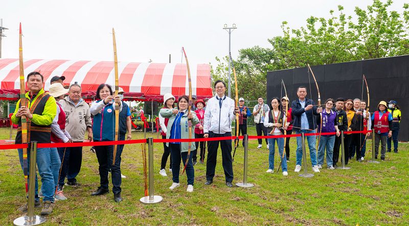 大溪草地射箭暨槌球場落成啟用 張善政盼傳承原住民族傳統文化