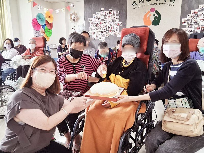 北榮桃園分院附設長青園護理之家 母親節活動溫情洋溢