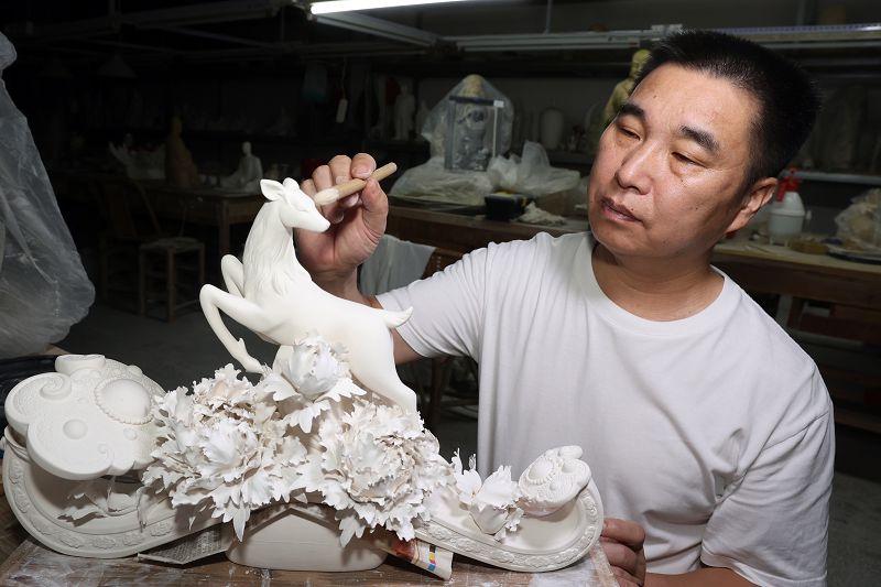 【專刊】劉銘志 以瓷為魂 雕琢德化千年風華