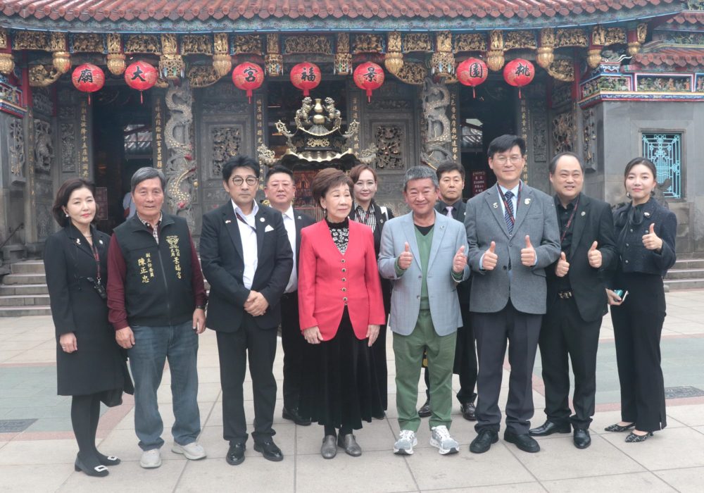 前副總統呂秀蓮偕同韓國影視團隊參訪桃園景福宮