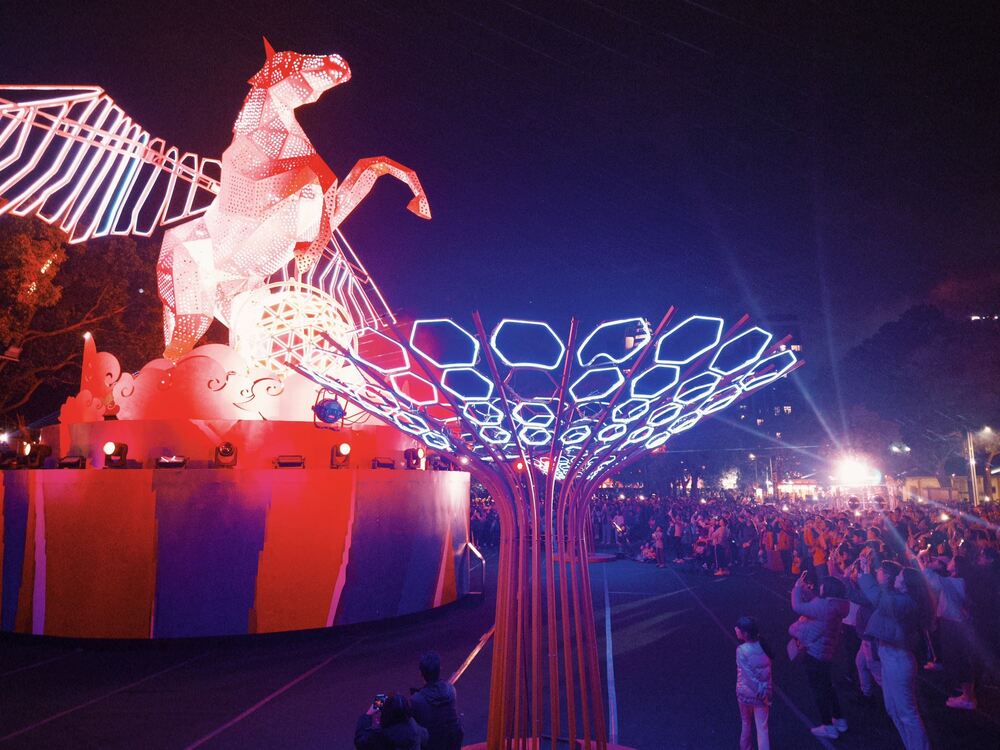 桃園燈會飛馬展翼 劃下完美句點